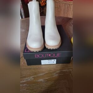 Corky Chelsea Howl Ankle Boots